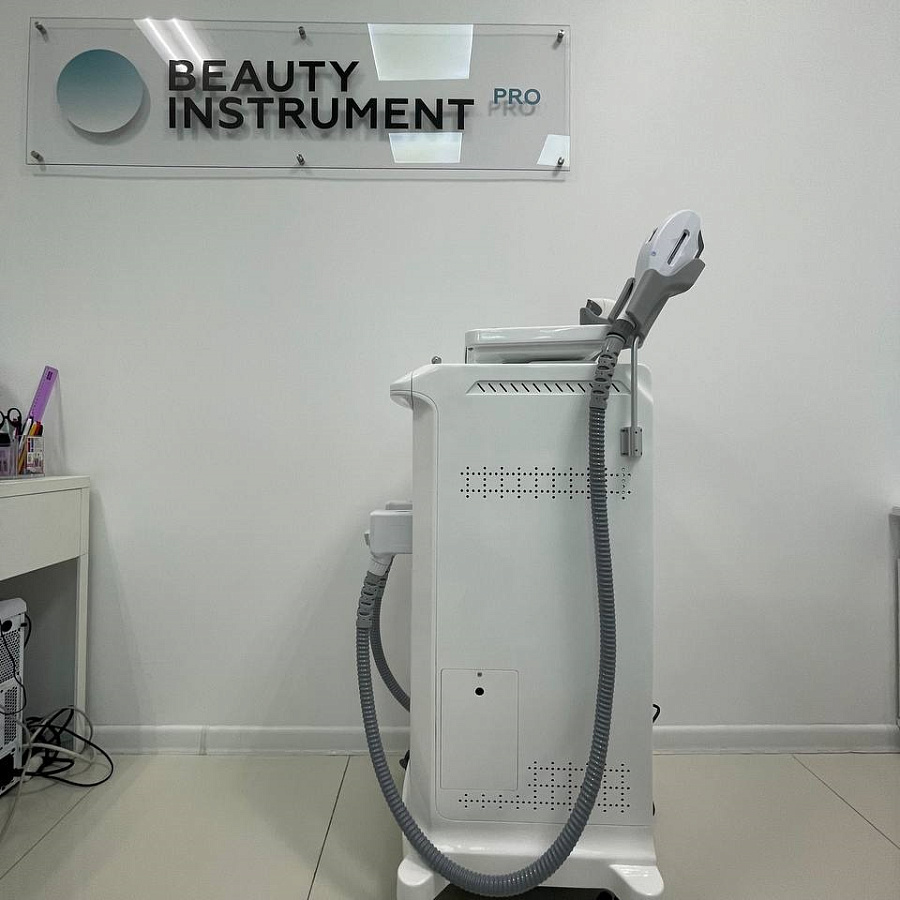 Гибридный лазер (808 + Elos) "Beauty Instrument Hybrid Prof Pro" с 2 насадками 15*15 мм и 15*30 мм