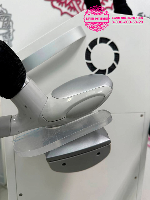 Купить Аппарат для вакуумно-роликового массажа по типу LPG Beauty Max Vacuum "BMV"  белый по цене 