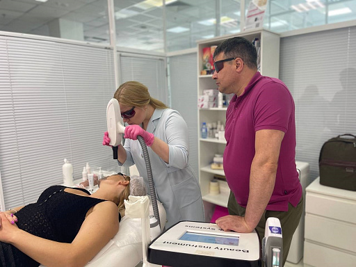 Купить Курс "Косметик-эстетист, специалист по предоставлению бытовых косметических услуг" по цене 