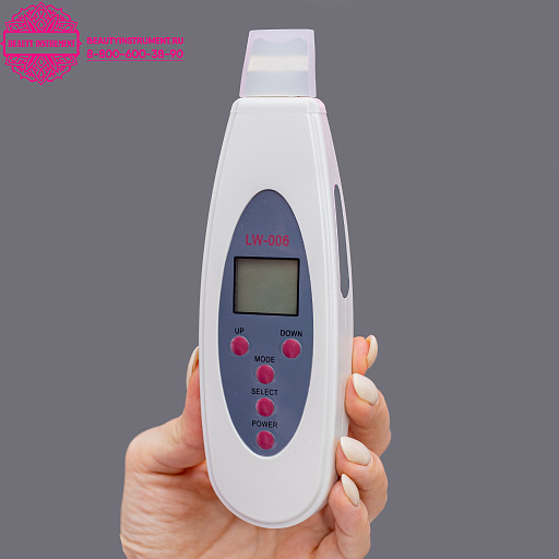 Купить Аппарат 4 в 1: Аква и газожидкостный пилинг , Алмазный пилинг, УЗЧ чистка Hydrafacial BYL H003A по цене 