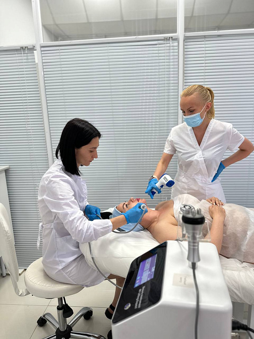 Купить Курс "Специалист по уходовым программам по лицу" по цене 